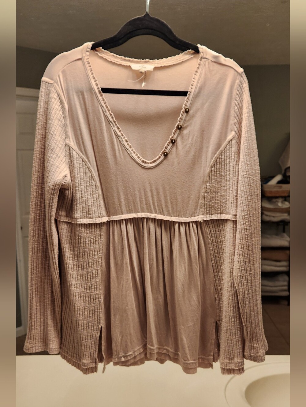 entro Blouse Size L Cream V-Neck Babydoll Tunic Maternity - Picture 5 of 10